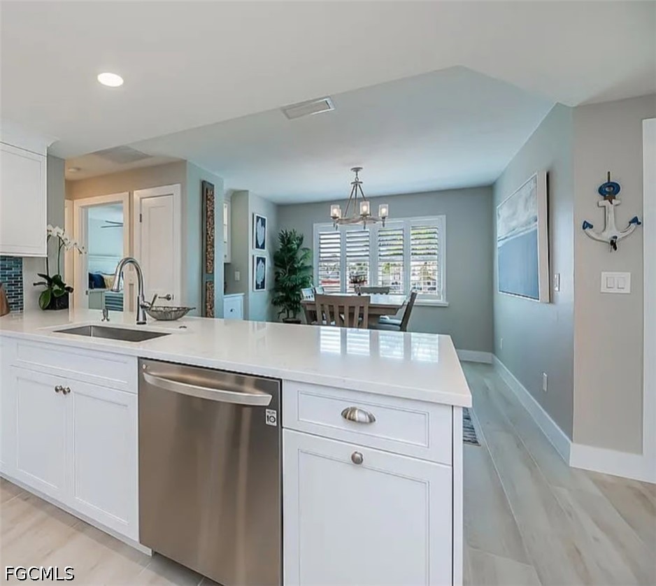 2 Bed Waterfront Home for Sale in Cape Coral, photo 7