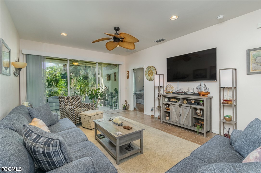 2 Bed Condominium for Sale in Abaco, photo 7