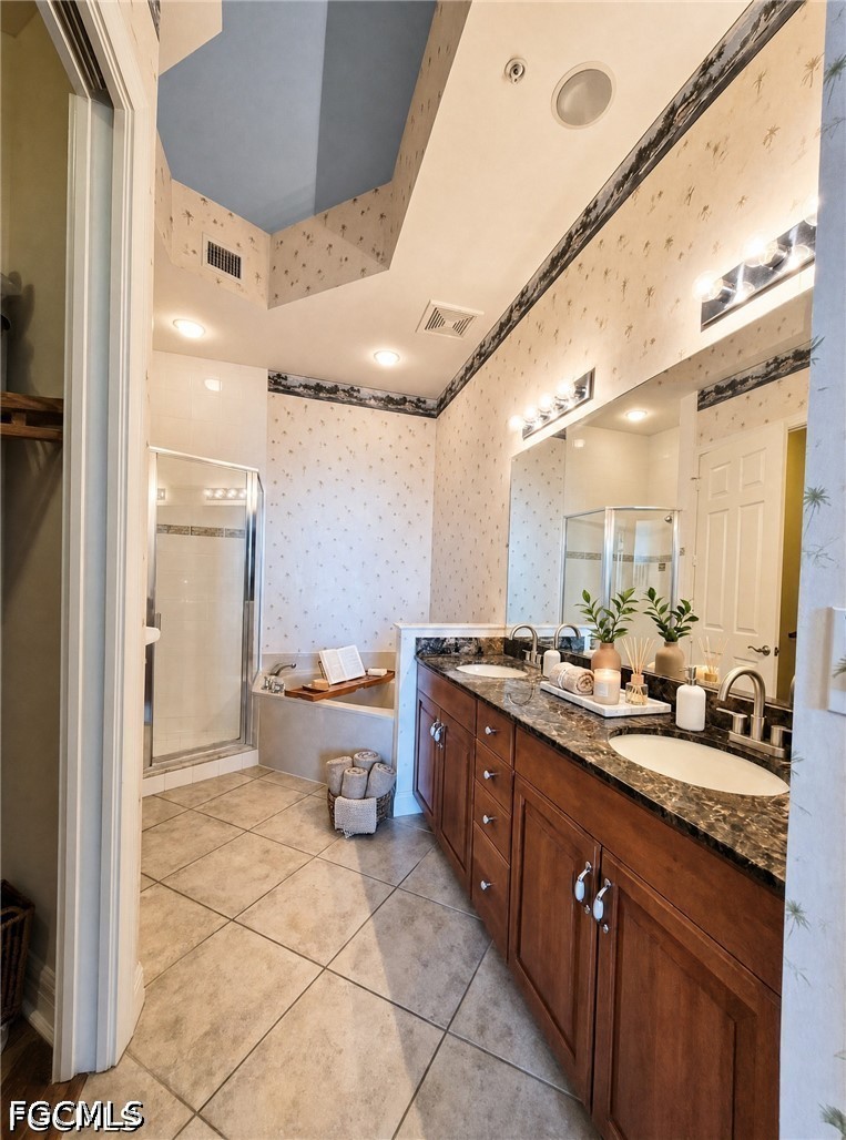 3 Bed Pool Home for Sale in Beau Rivage, photo 7