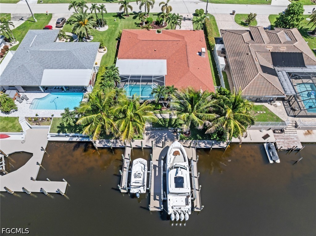 3 Bed Pool Home for Sale in Cape Coral, photo 7