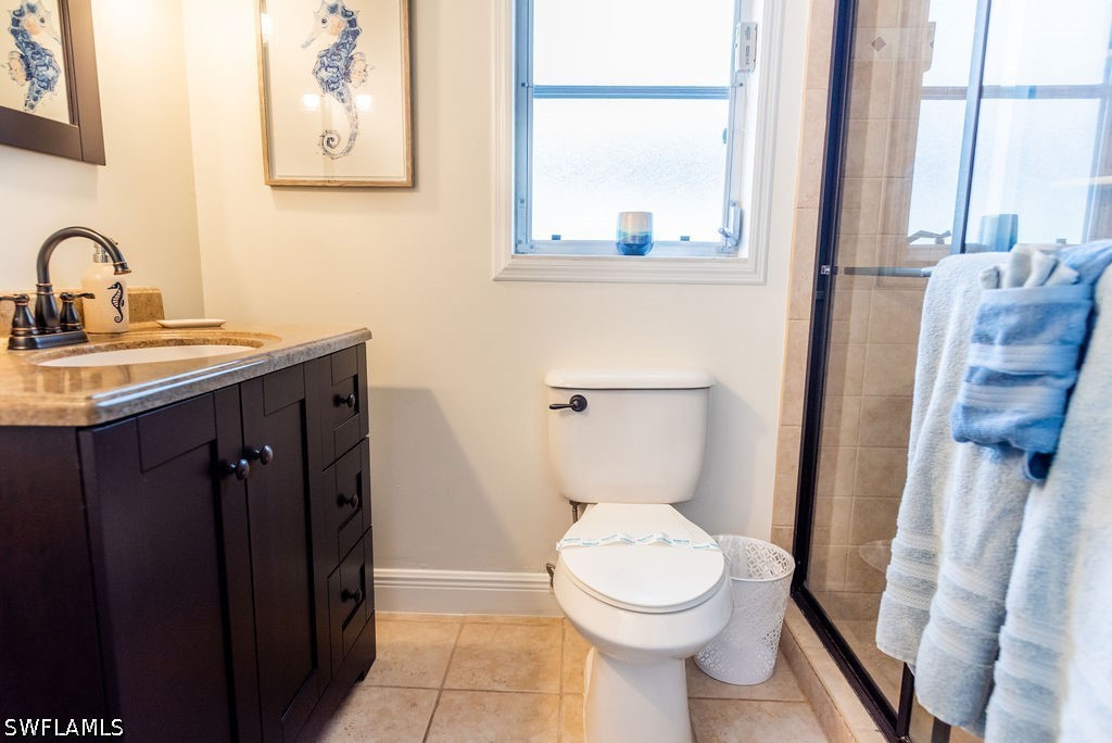 3 Bed Pool Home for Sale in Naples Park, photo 7