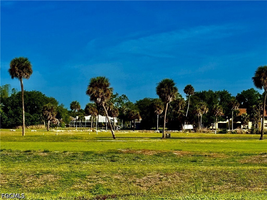 2 Bed Condominium for Sale in Fairways Condo, photo 7