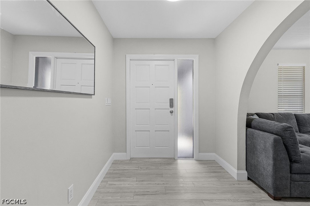 3 Bed Pool Home for Sale in Cape Coral, photo 7