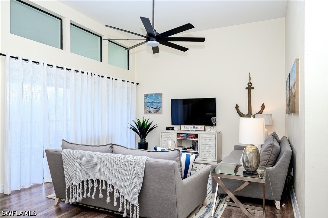 2 Bed Condominium for Sale in Beachwalk Gardens, photo 7