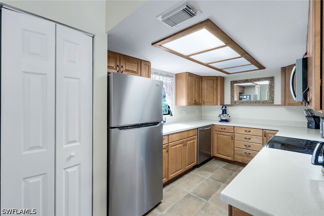3 Bed SingleFamilyResidence for Sale in Bonita Springs, photo 7