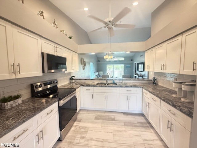 2 Bed Waterfront Home for Sale in Village, photo 7