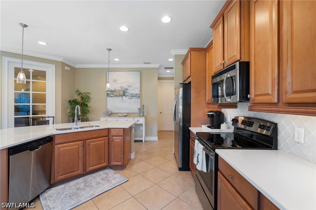 3 Bed Condominium for Sale in Sorrento, photo 7