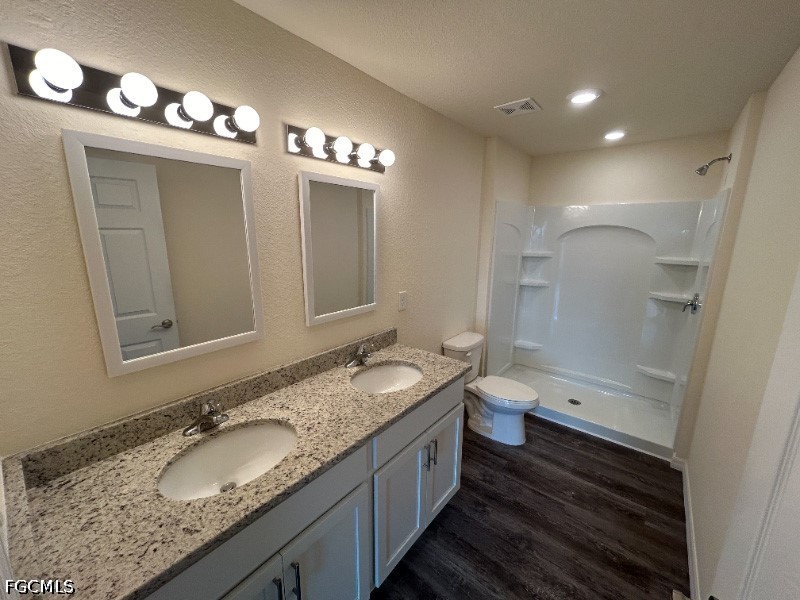 4 Bed SingleFamilyResidence for Sale in Labelle, photo 7