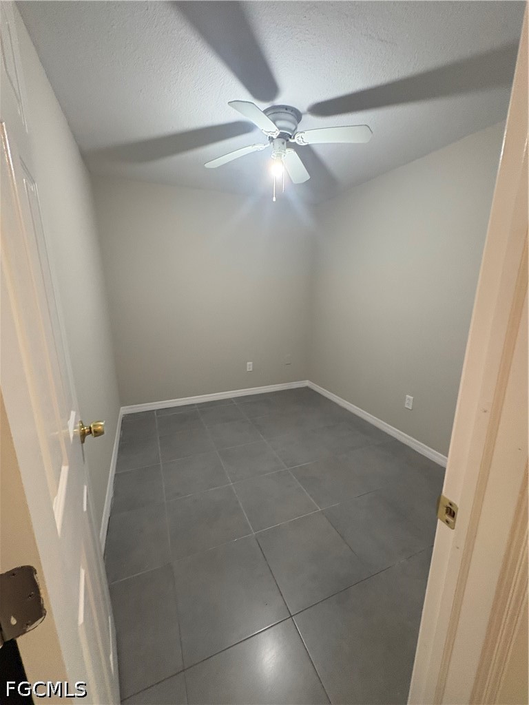 3 Bed Triplex for Sale in Fort Myers, photo 7