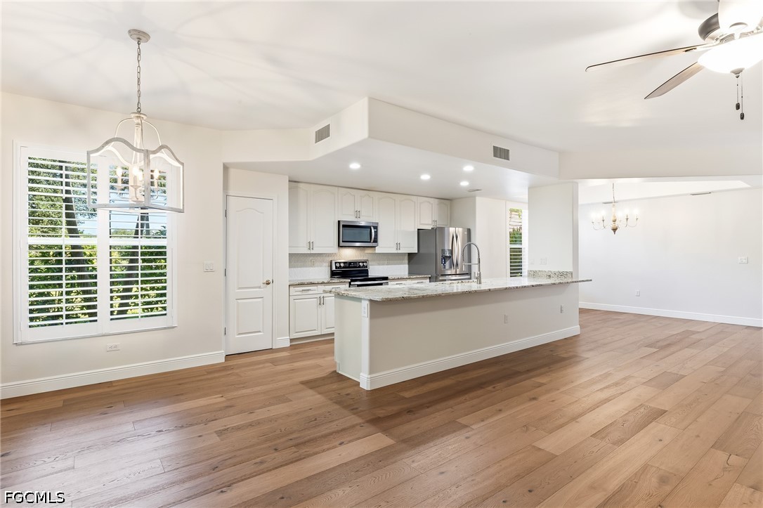 2 Bed Condominium for Sale in North Fort Myers, photo 7