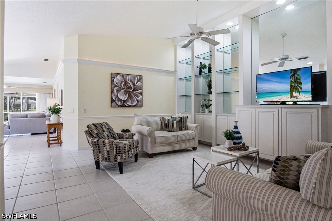 2 Bed Waterfront Home for Sale in Island Walk, photo 7