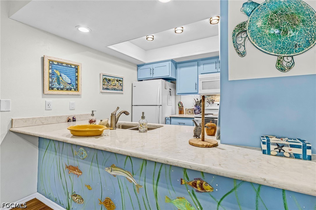 2 Bed Waterfront Home for Sale in Bokeelia, photo 7