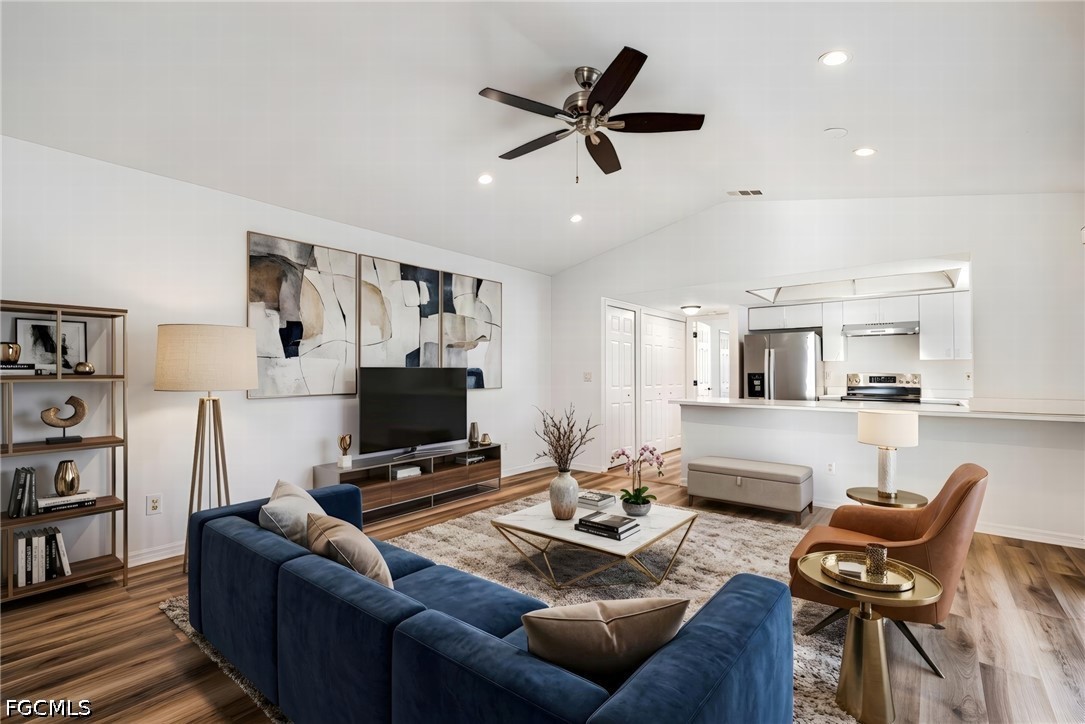 2 Bed Attached for Sale in Enclave, photo 7
