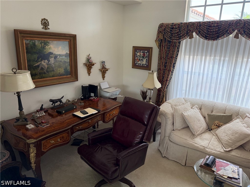 2 Bed Pool Home for Sale in Worthington, photo 7