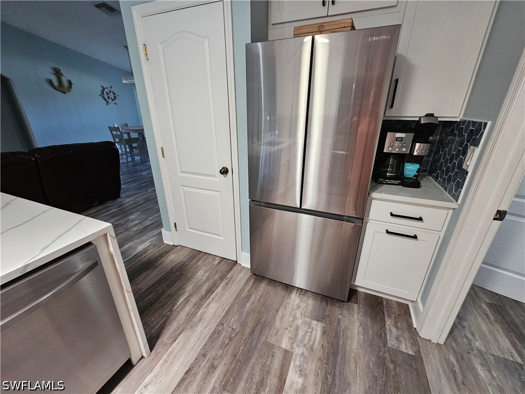 3 Bed Pool Home for Sale in Cape Coral, photo 7