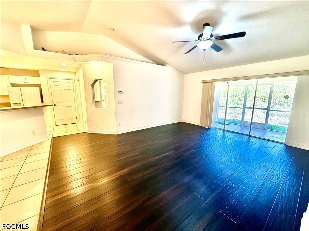 3 Bed SingleFamilyResidence for Sale in Lehigh Acres, photo 7