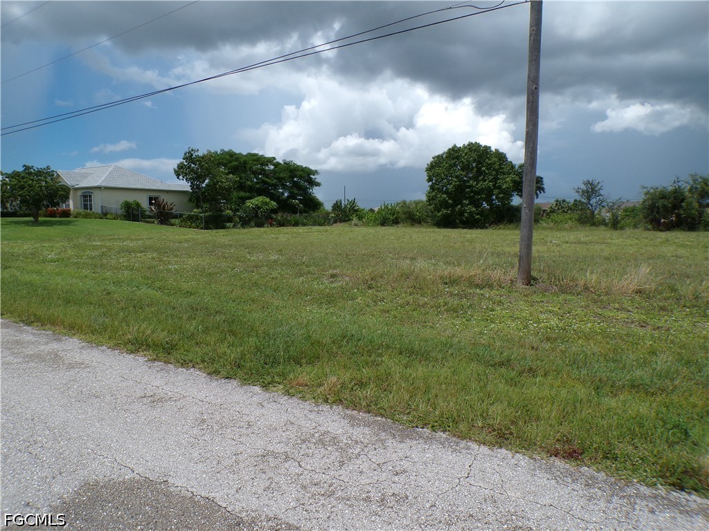 Waterfront Home for Sale in Cape Coral, photo 7
