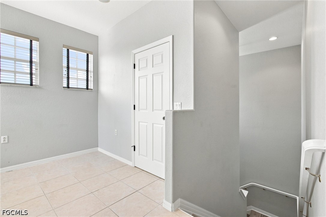 2 Bed Condominium for Sale in Calusa Palms, photo 7