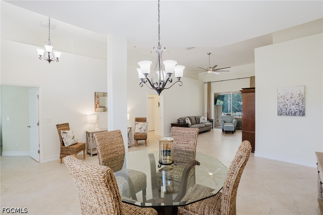 3 Bed Pool Home for Sale in Stoneybrook, photo 7