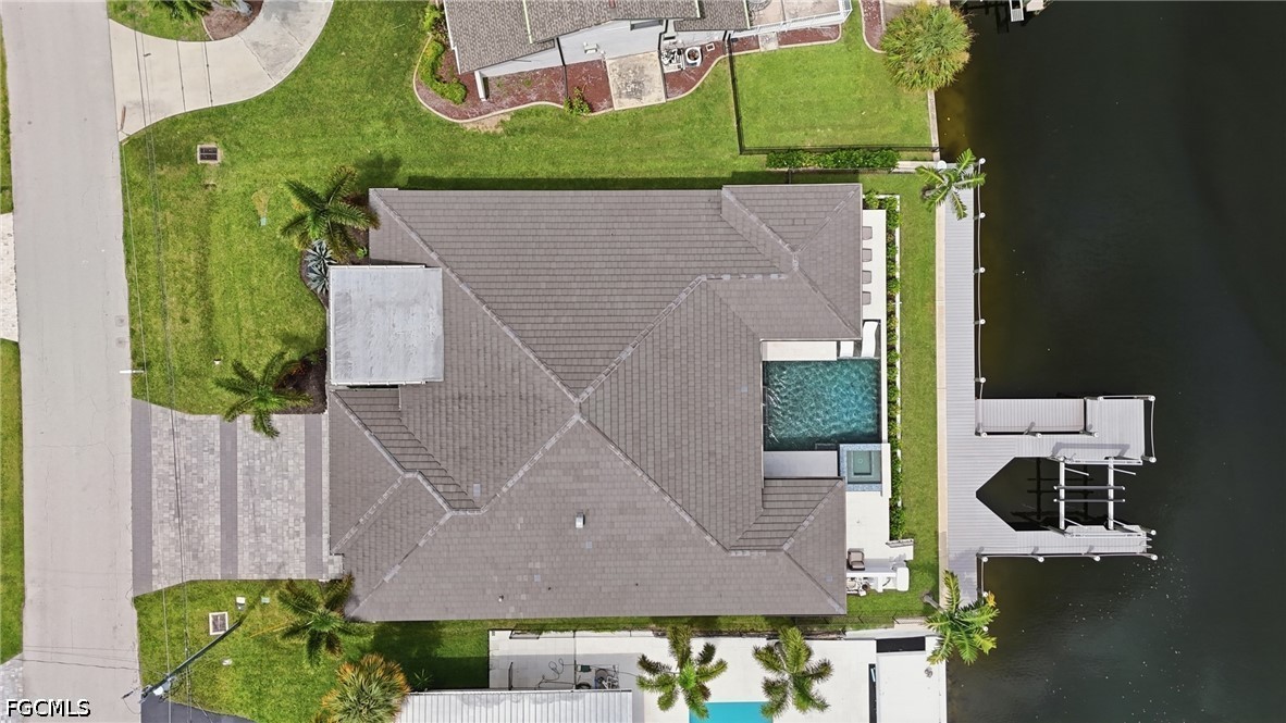 3 Bed Pool Home for Sale in Cape Coral, photo 7