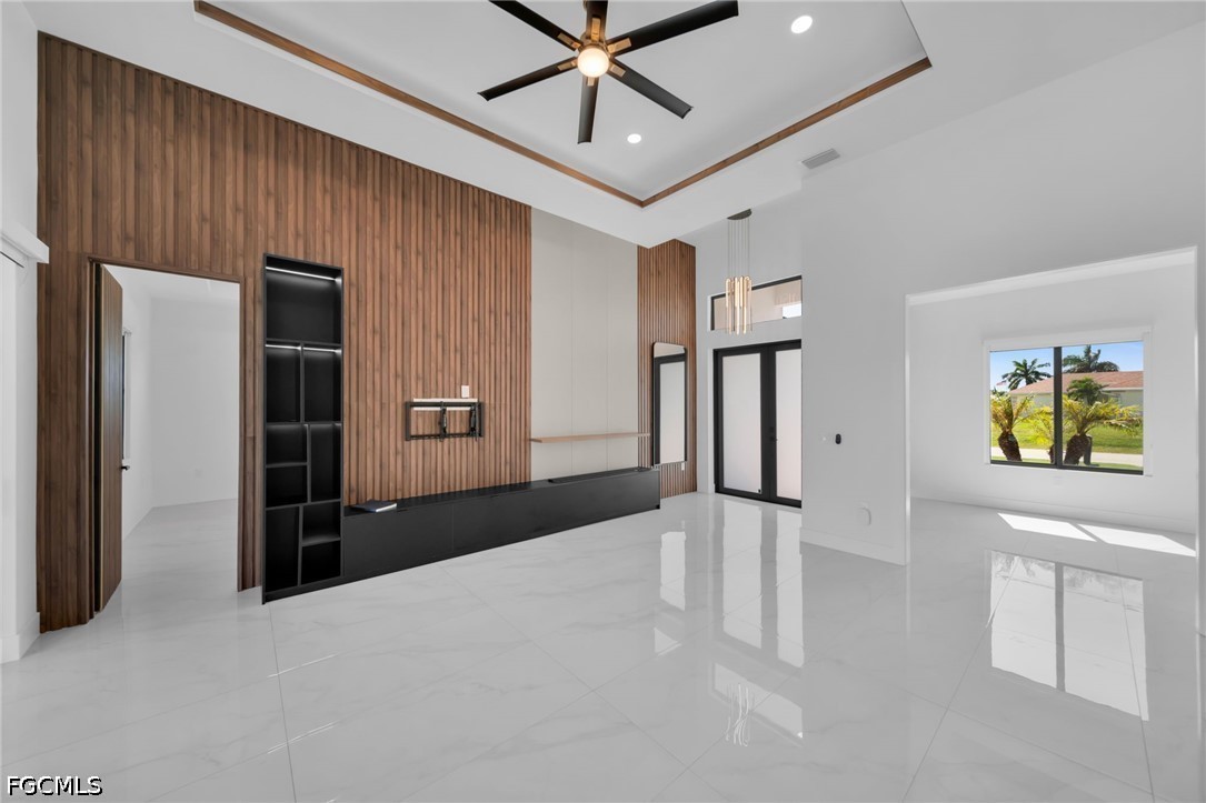 3 Bed Pool Home for Sale in Cape Coral, photo 7