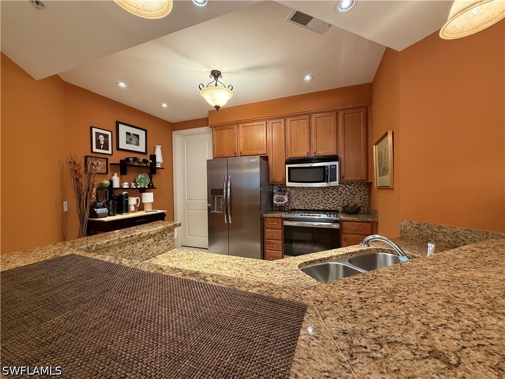2 Bed Condominium for Sale in The Residence, photo 7