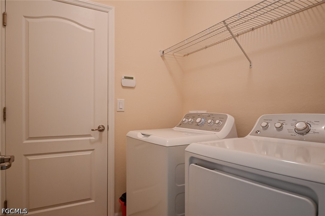 4 Bed SingleFamilyResidence for Sale in Reflection Isles, photo 7