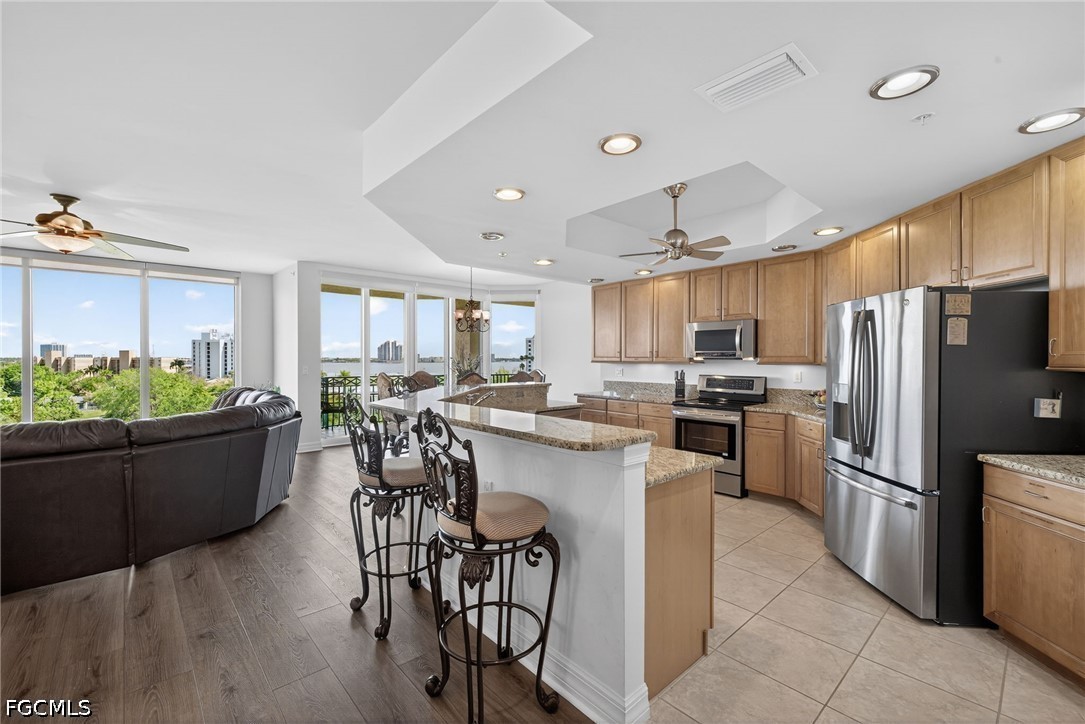 2 Bed Waterfront Home for Sale in North Star Yacht Club, photo 7