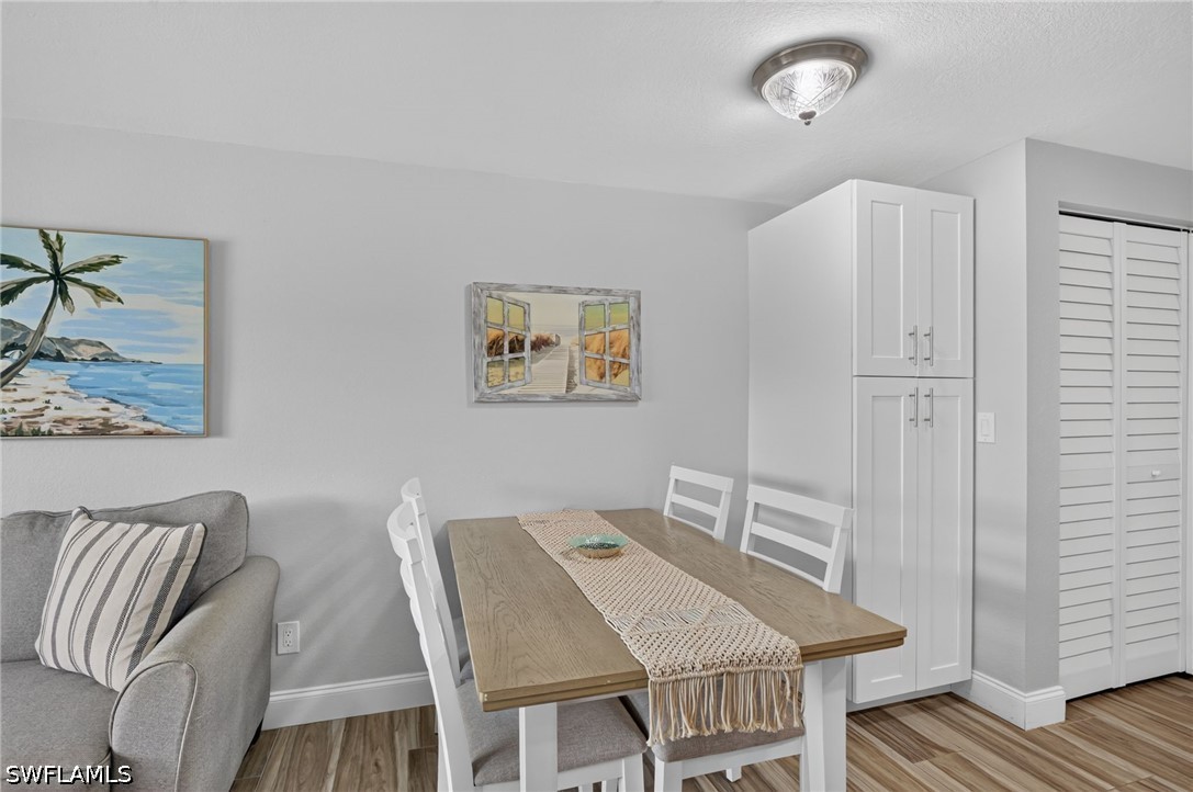 4 Bed Duplex for Sale in Naples Park, photo 7