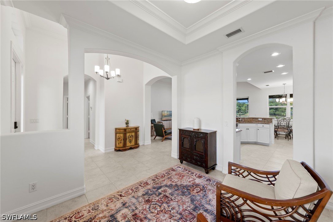 3 Bed Pool Home for Sale in Villa Capri, photo 7