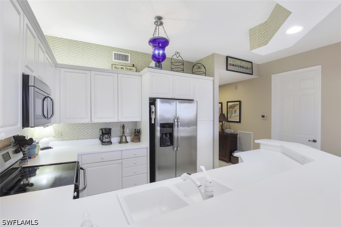 3 Bed Waterfront Home for Sale in Regatta, photo 7