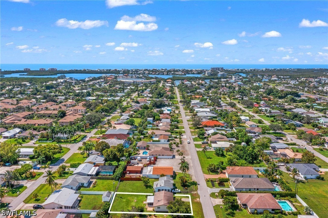 2 Bed SingleFamilyResidence for Sale in Bonita Shores, photo 7