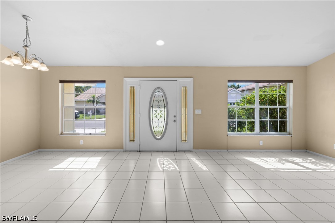 3 Bed Waterfront Home for Sale in Eagle Pointe, photo 7