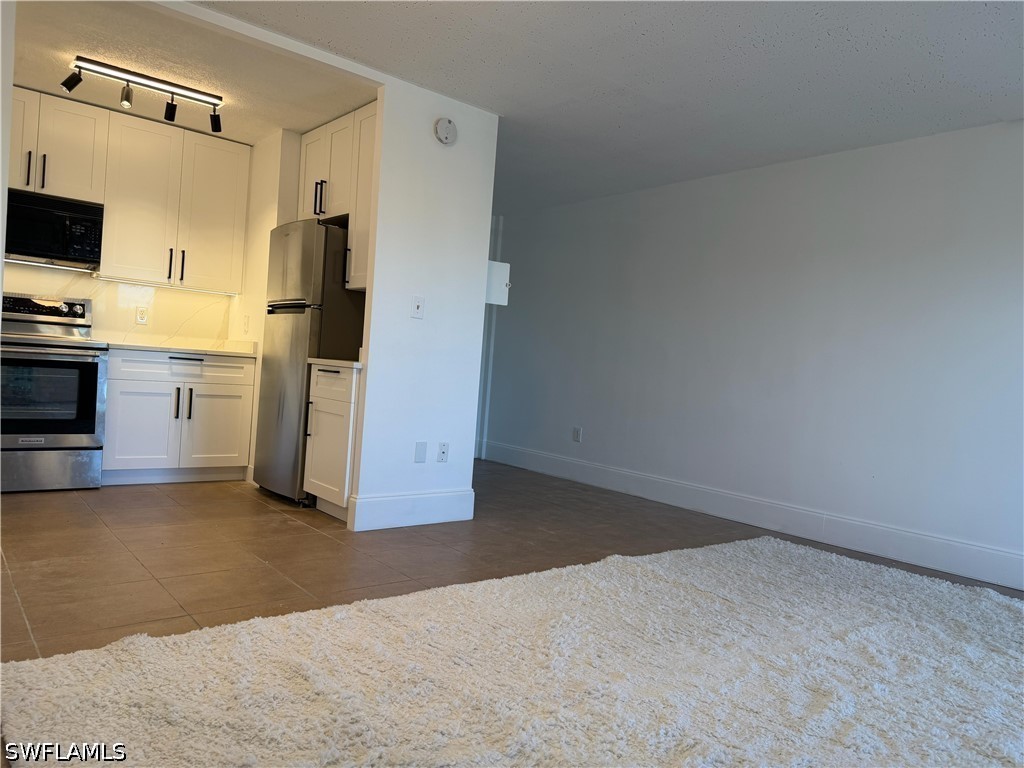 1 Bed Condominium for Sale in Fort Myers, photo 7