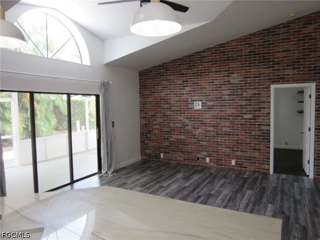3 Bed SingleFamilyResidence for Sale in Villas Four, photo 7