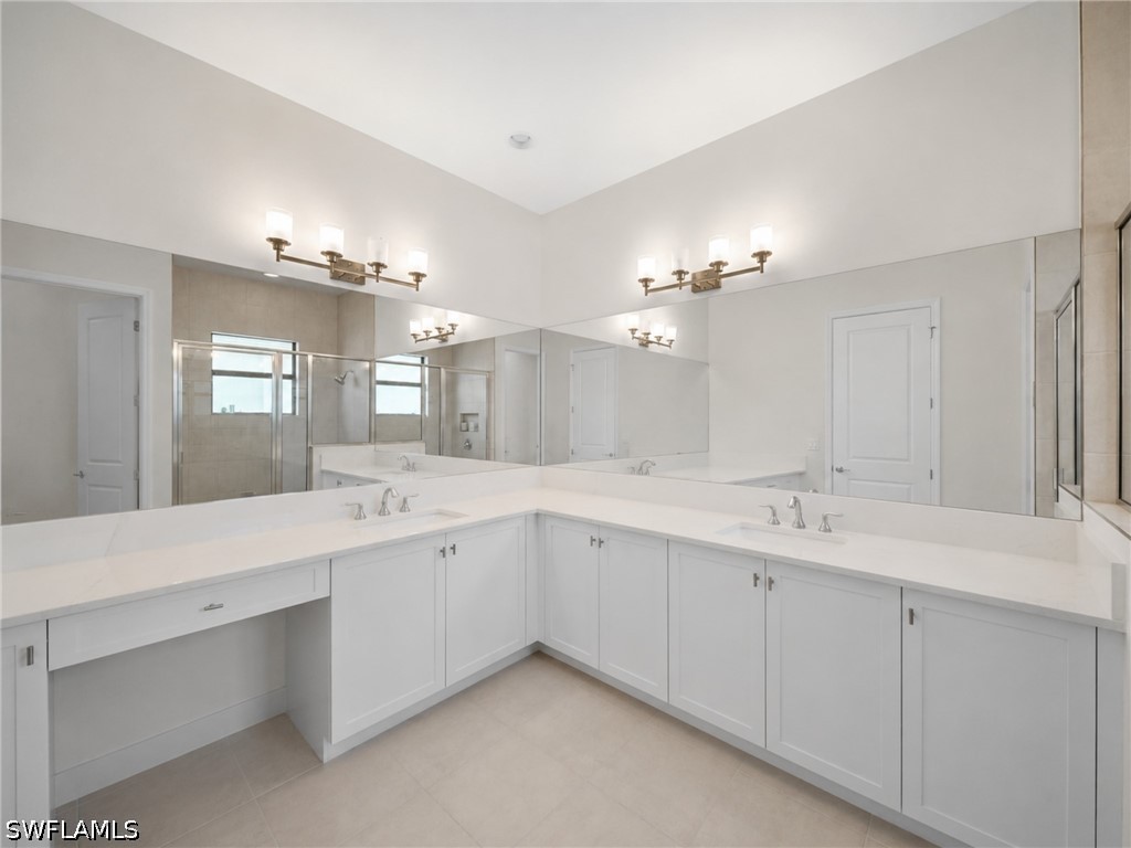 3 Bed Waterfront Home for Sale in Estero, photo 7
