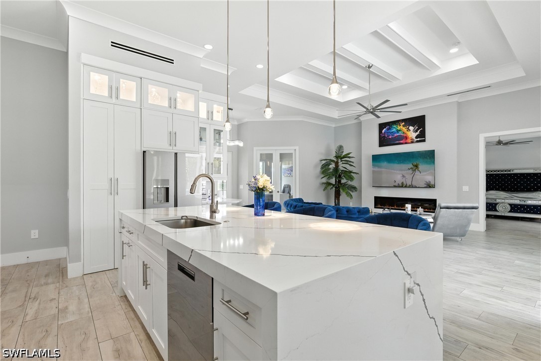 4 Bed Pool Home for Sale in Marco Island, photo 7
