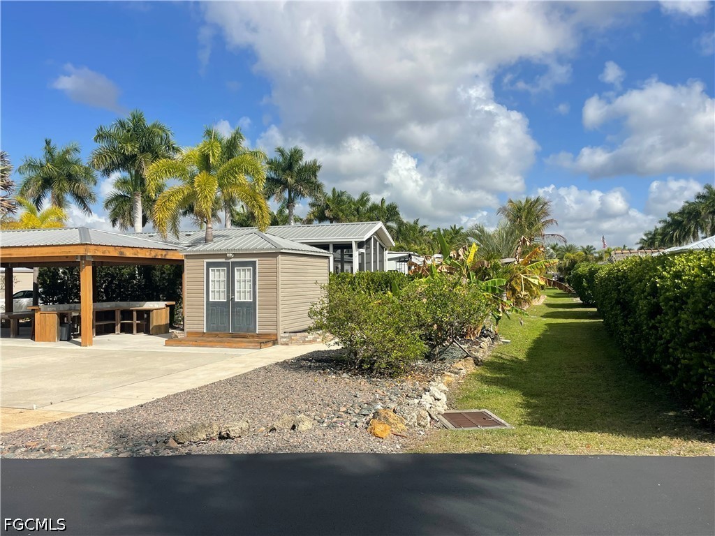 Residential for Sale in Fort Myers, photo 7