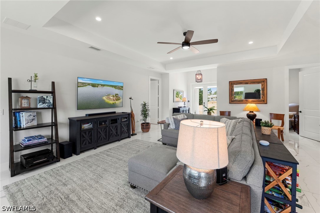 3 Bed SingleFamilyResidence for Sale in Naples, photo 7