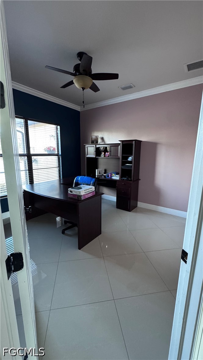 3 Bed SingleFamilyResidence for Sale in Lehigh Acres, photo 7