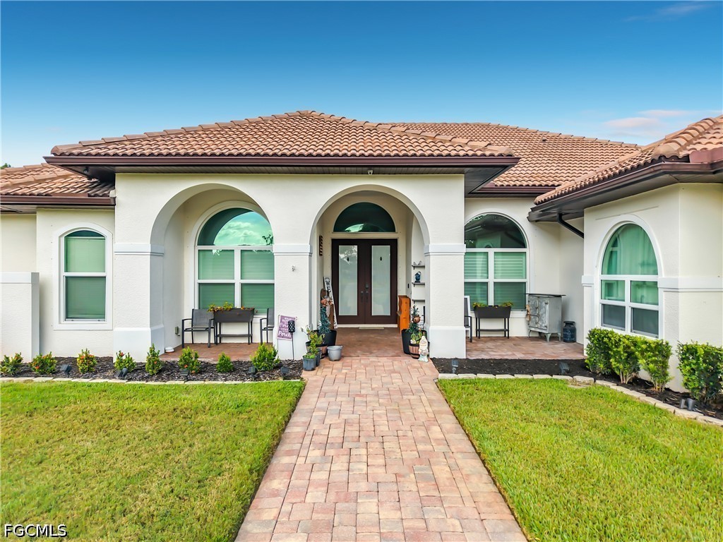 4 Bed Pool Home for Sale in Naples, photo 7