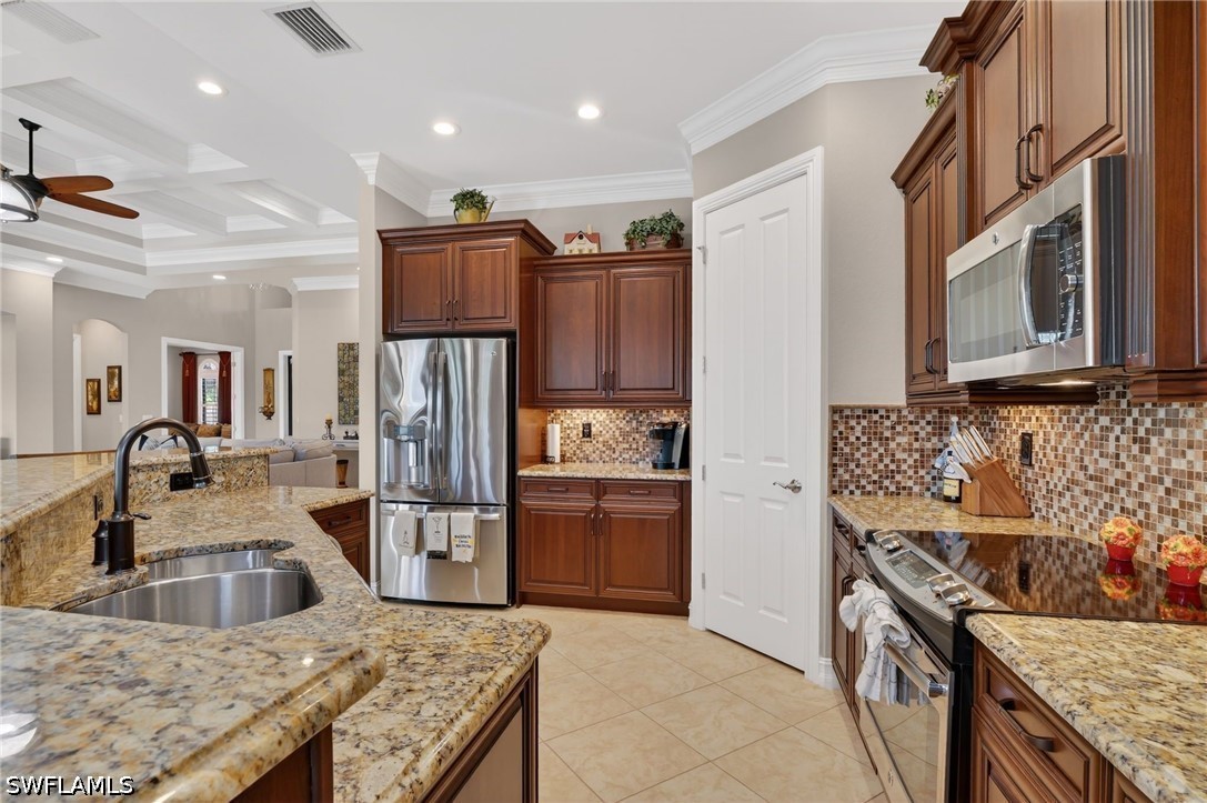 3 Bed Pool Home for Sale in Naples, photo 7