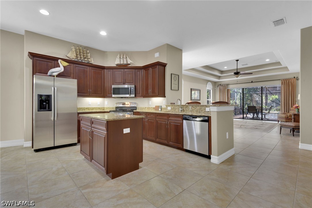 3 Bed Pool Home for Sale in Moorgate Point, photo 7