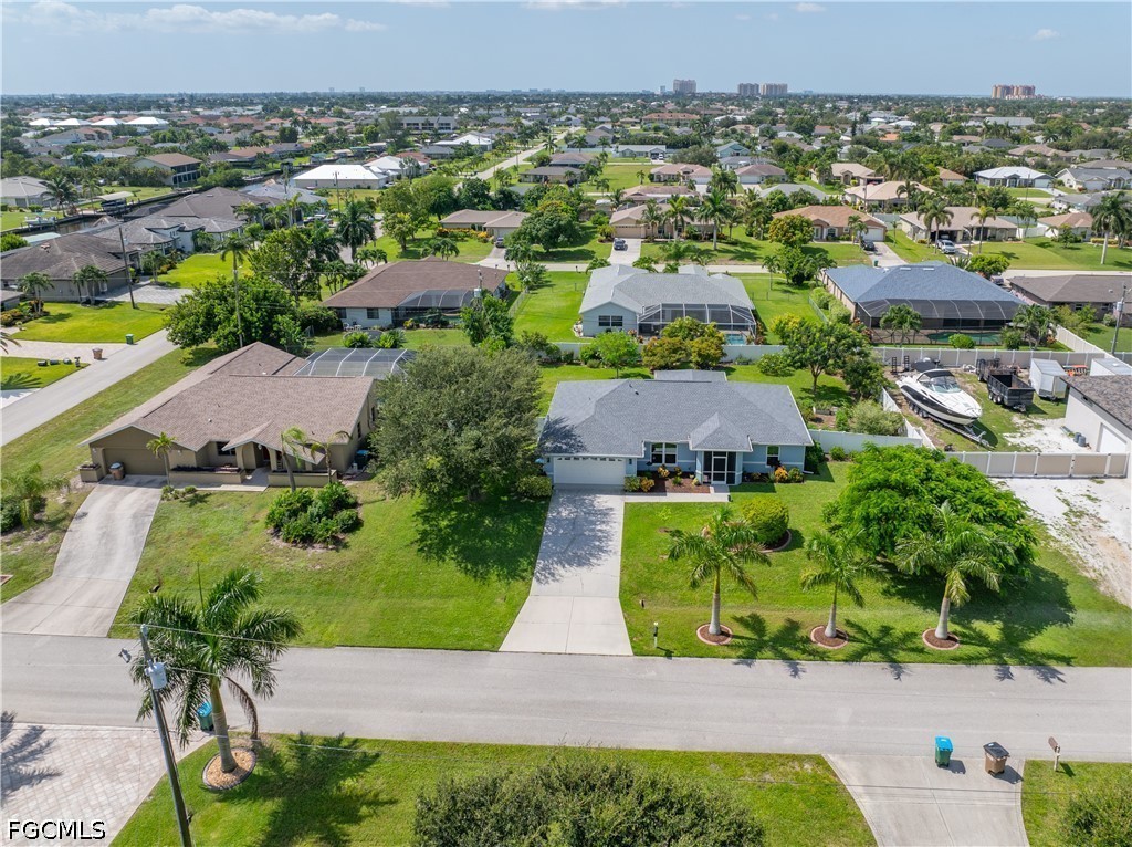 3 Bed SingleFamilyResidence for Sale in Cape Coral, photo 7