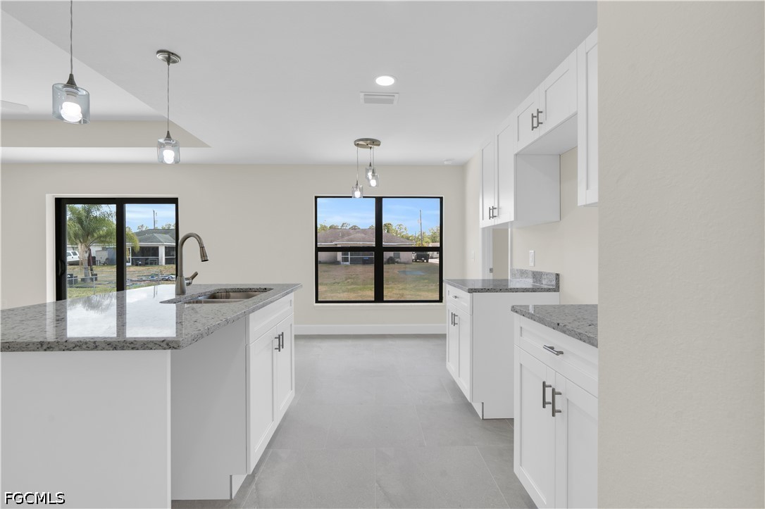 3 Bed SingleFamilyResidence for Sale in Lehigh Acres, photo 7