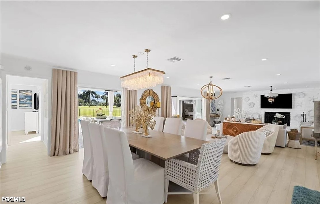 3 Bed SingleFamilyResidence for Sale in Naples, photo 7