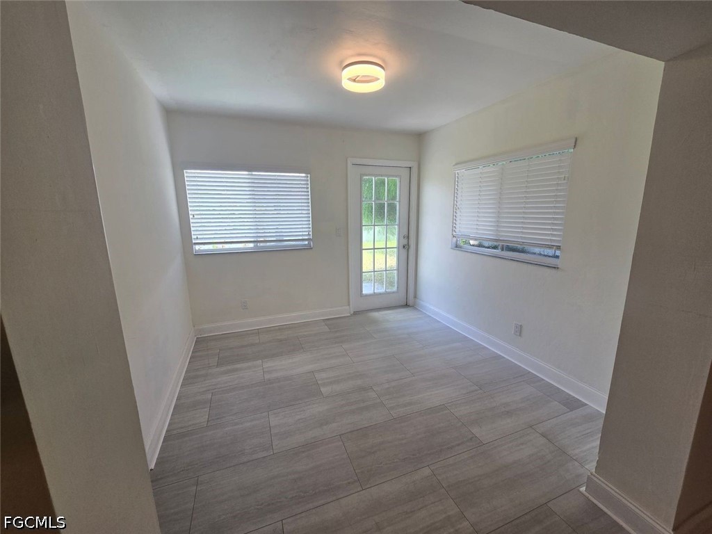 3 Bed SingleFamilyResidence for Sale in Cape Coral, photo 7