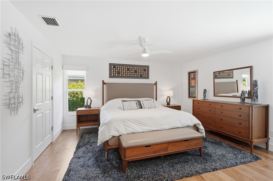 3 Bed Pool Home for Sale in Lakewood, photo 7