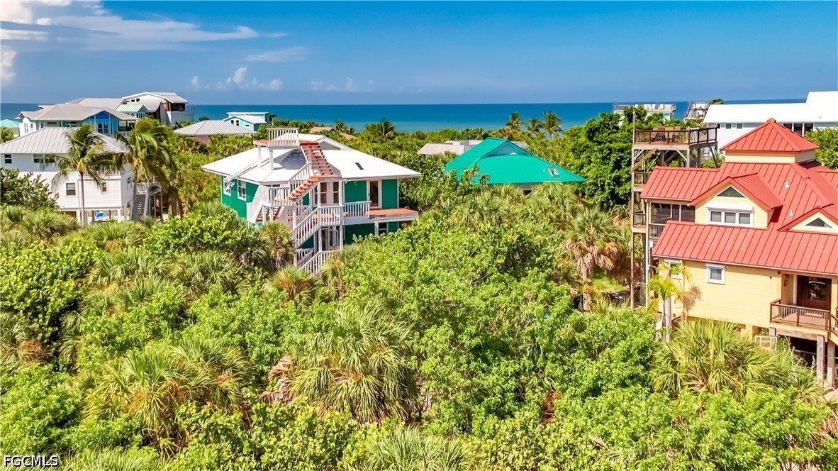 Residential for Sale in Upper Captiva, photo 7