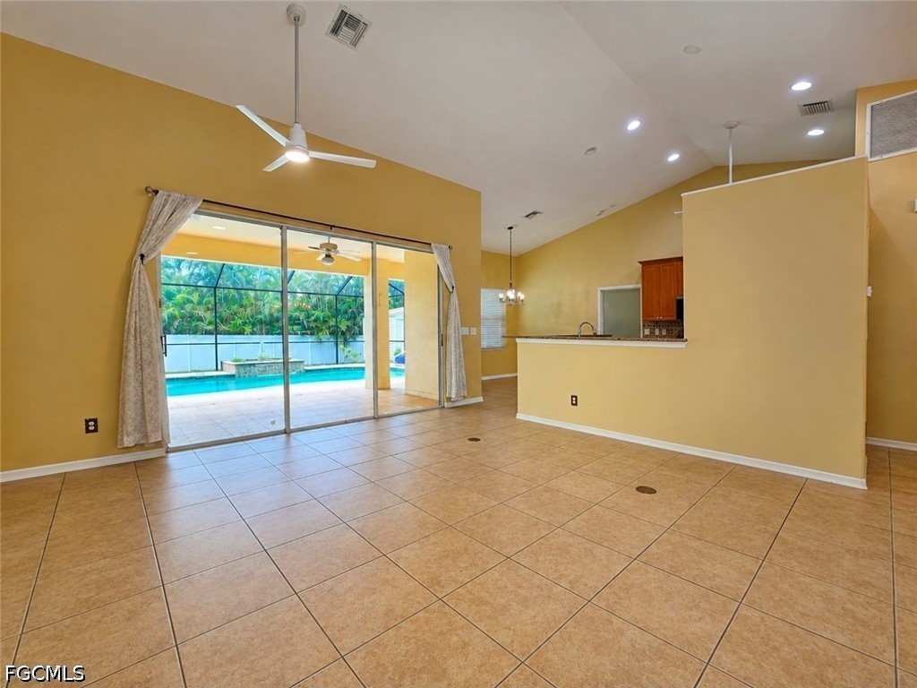 3 Bed Pool Home for Sale in Cape Coral, photo 7